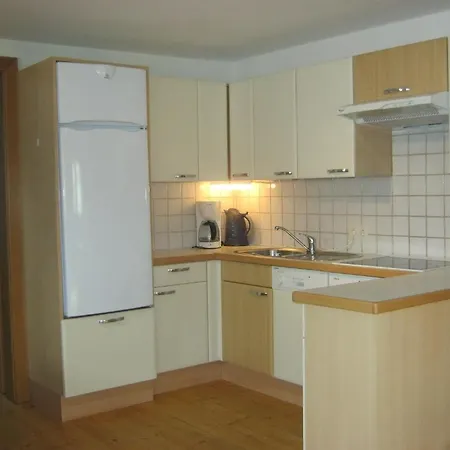 Huber Apartment *